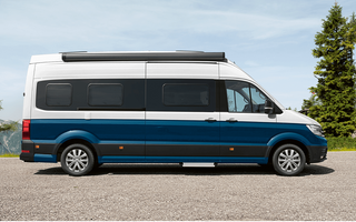 VW Grand Califonia 680 side view